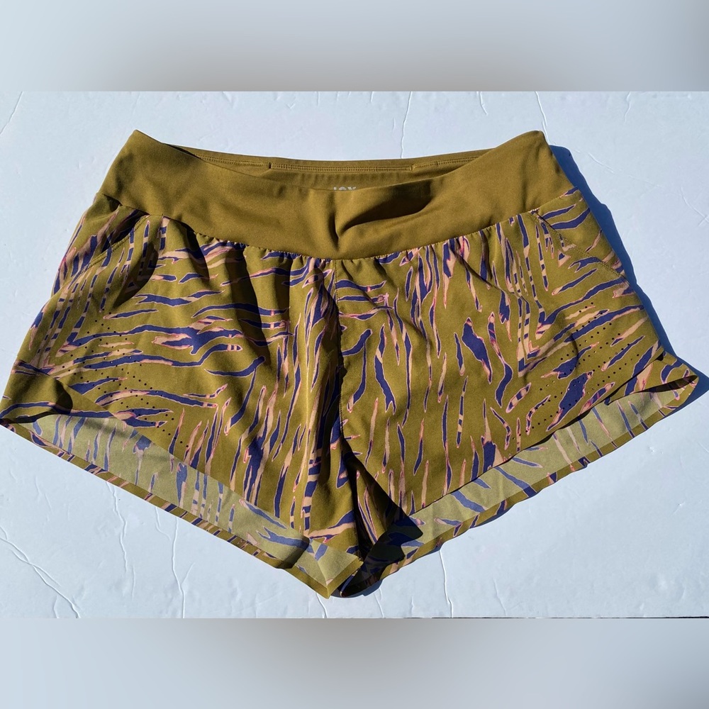 Joy lab ~Large woman’s Athletic Mustard shorts with built in undies